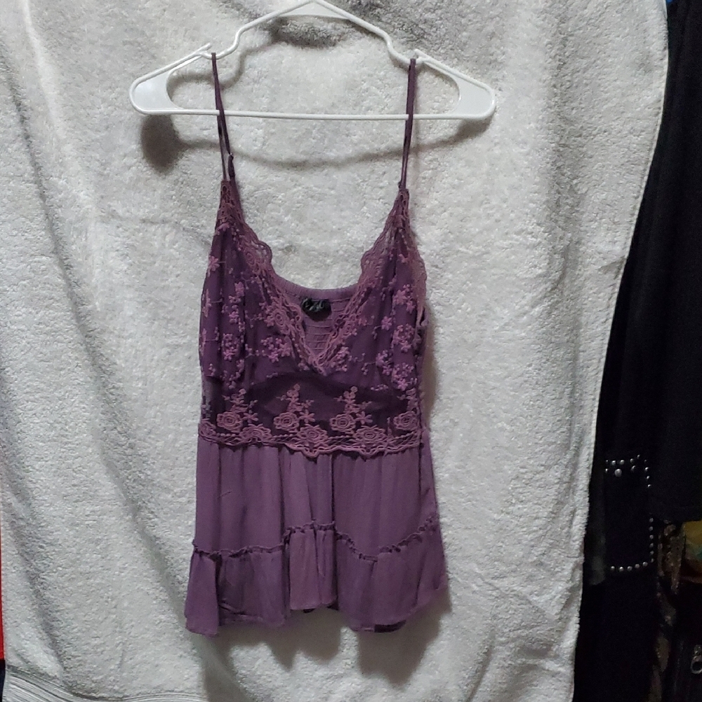 New Never Worn VENUS Purple Lace Tiered Camisole